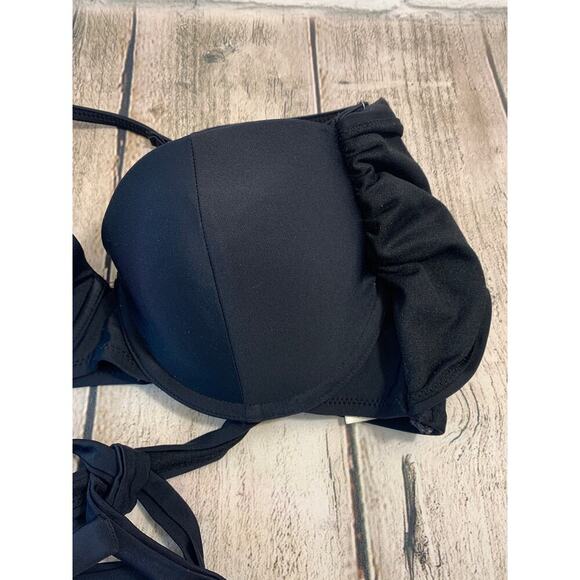 OLD NAVY Women’s Black Swim Bikini Top / Size: Medium - Picture 6 of 9